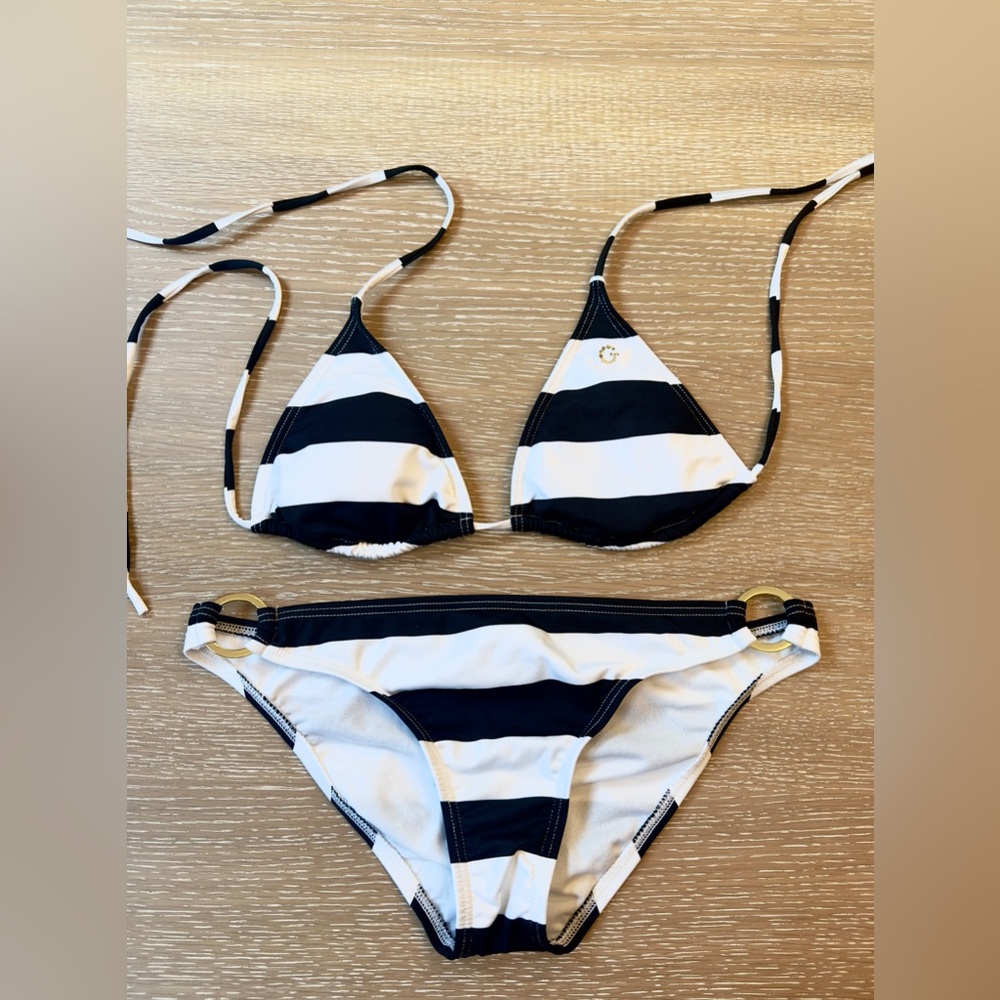 Guess Black & White Striped Bikini Set | Gold G Hardware-Medium. Style 354471X